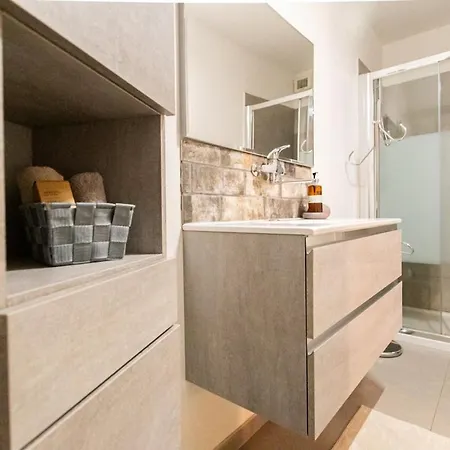 Rodani - Unforgettable Sunrise Villa *