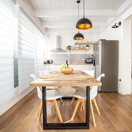 Rodani - Unforgettable Sunrise Villa